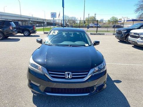 Used 2013 Honda Accord Sport image 25