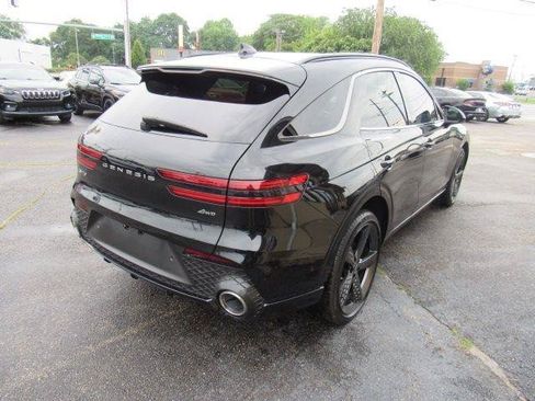 Used 2022 Genesis GV70 2.5T w/ Sport Prestige Package AWD/4WD image 10
