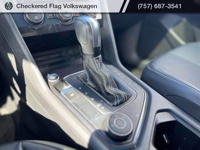 Used 2021 Volkswagen Tiguan SE w/ Panoramic Sunroof Package AWD/4WD image 43
