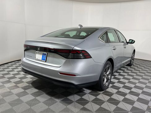 Certified 2024 Honda Accord EX image 7
