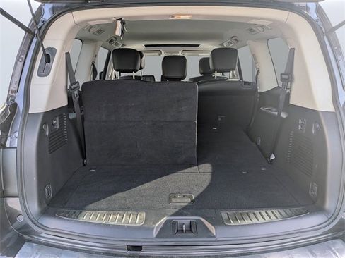 Used 2022 INFINITI QX80 Luxe w/ Cargo Package image 12