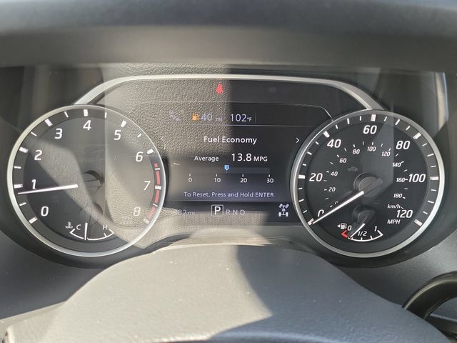 Used 2024 Nissan Titan SV w/ SV Convenience Package AWD/4WD image 18