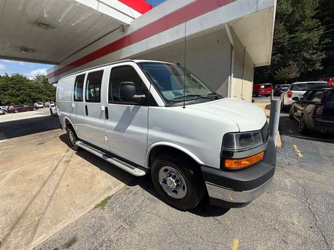 Used 2025 Chevrolet Express 2500 w/ Driver Convenience Package RWD image 1