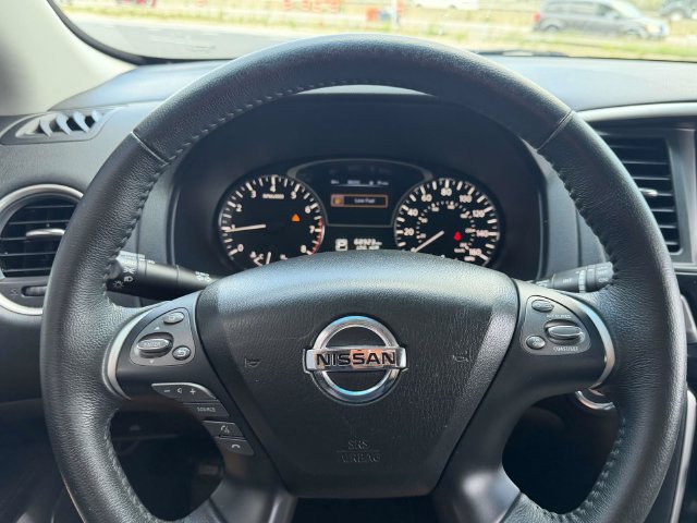 Used 2015 Nissan Pathfinder SV w/ Cargo Package FWD image 30