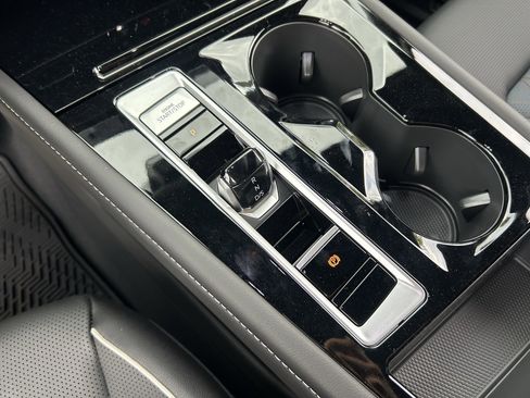 New 2025 Volkswagen Atlas Cross Sport SEL Premium R-Line image 20