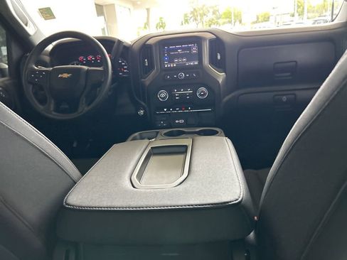 Used 2025 Chevrolet Silverado 3500 W/T image 30