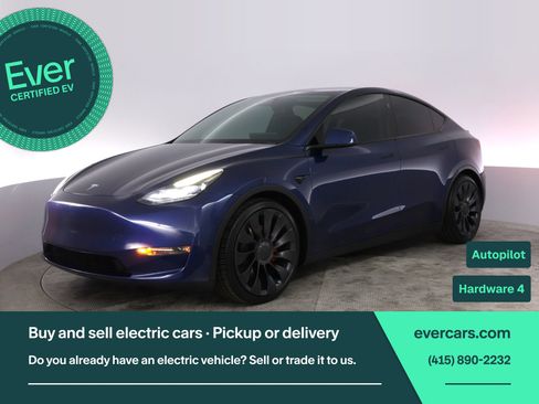 Used 2024 Tesla Model Y Performance AWD/4WD image 1