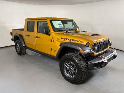 New 2026 Jeep Gladiator Mojave AWD/4WD image 2