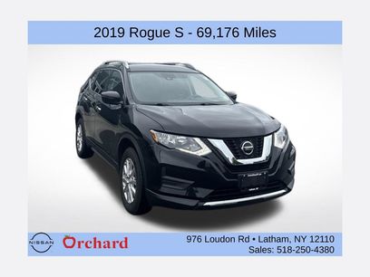 Used 2019 Nissan Rogue S w/ Special Edition Package