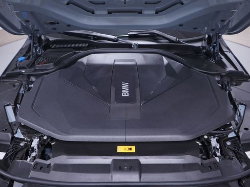 New 2026 BMW i5 eDrive40 w/ M Sport Package image 16