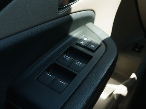 Used 2021 Honda Pilot Touring image 18