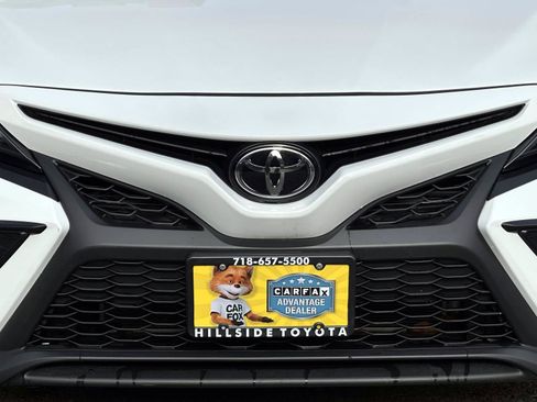 Certified 2024 Toyota Camry SE w/ Convenience Package image 9