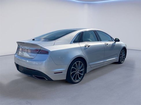 Used 2019 Lincoln MKZ Reserve w/ Reserve Plus Package image 3