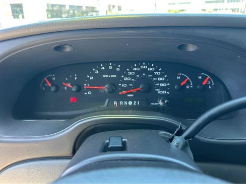 Used 2007 Ford E-150 and Econoline 150 RWD image 18