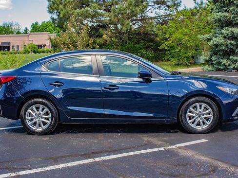 Used 2015 MAZDA MAZDA3 i Grand Touring FWD image 11