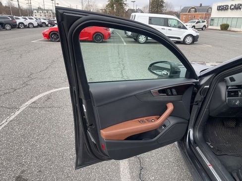 Used 2020 Audi A4 2.0T Premium Plus w/ Premium Plus Package image 6