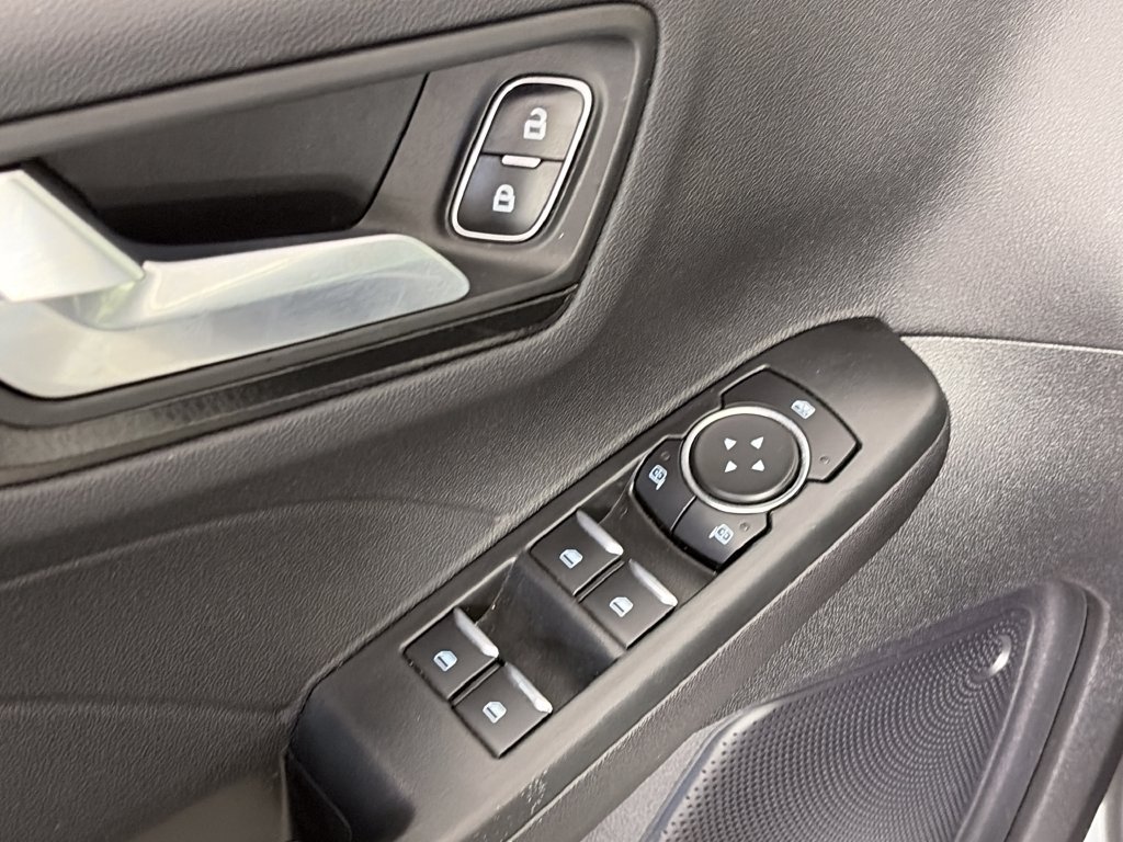 Used 2022 Ford Escape SEL w/ SEL Stealth AWD Package image 25