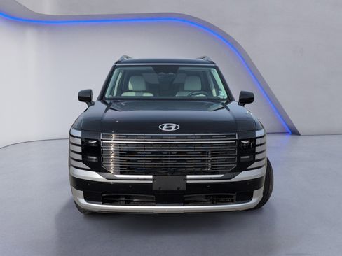 Used 2026 Hyundai Palisade Calligraphy AWD/4WD image 12