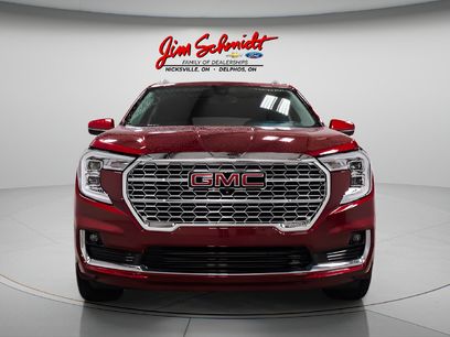 Used 2024 GMC Terrain Denali w/ Denali Premium Package
