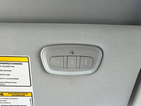 Used 2020 Jeep Cherokee Limited AWD/4WD image 19
