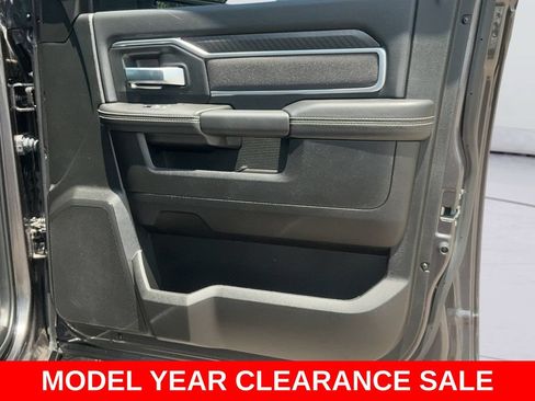 New 2025 RAM 2500 Big Horn AWD/4WD image 10