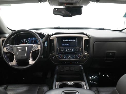 Used 2018 GMC Sierra 1500 Denali image 16