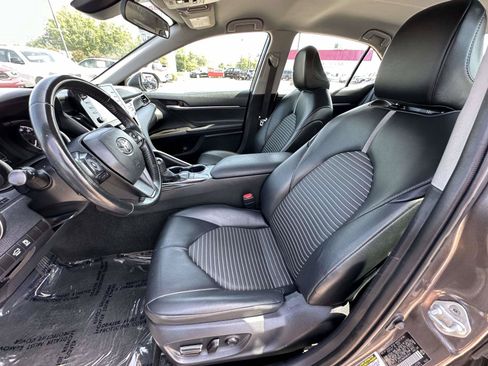 Used 2024 Toyota Camry SE FWD image 28
