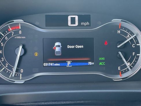 Used 2023 Honda Ridgeline Sport image 12