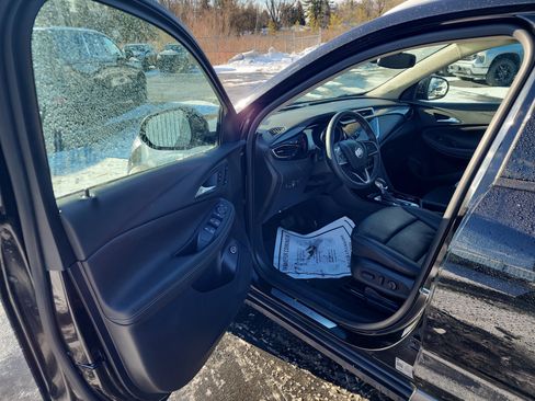 Used 2023 Buick Encore GX Essence w/ Experience Buick Package image 10
