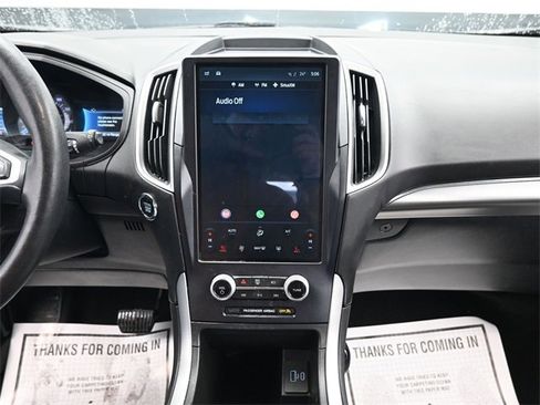 Used 2022 Ford Edge SEL w/ Convenience Package image 16