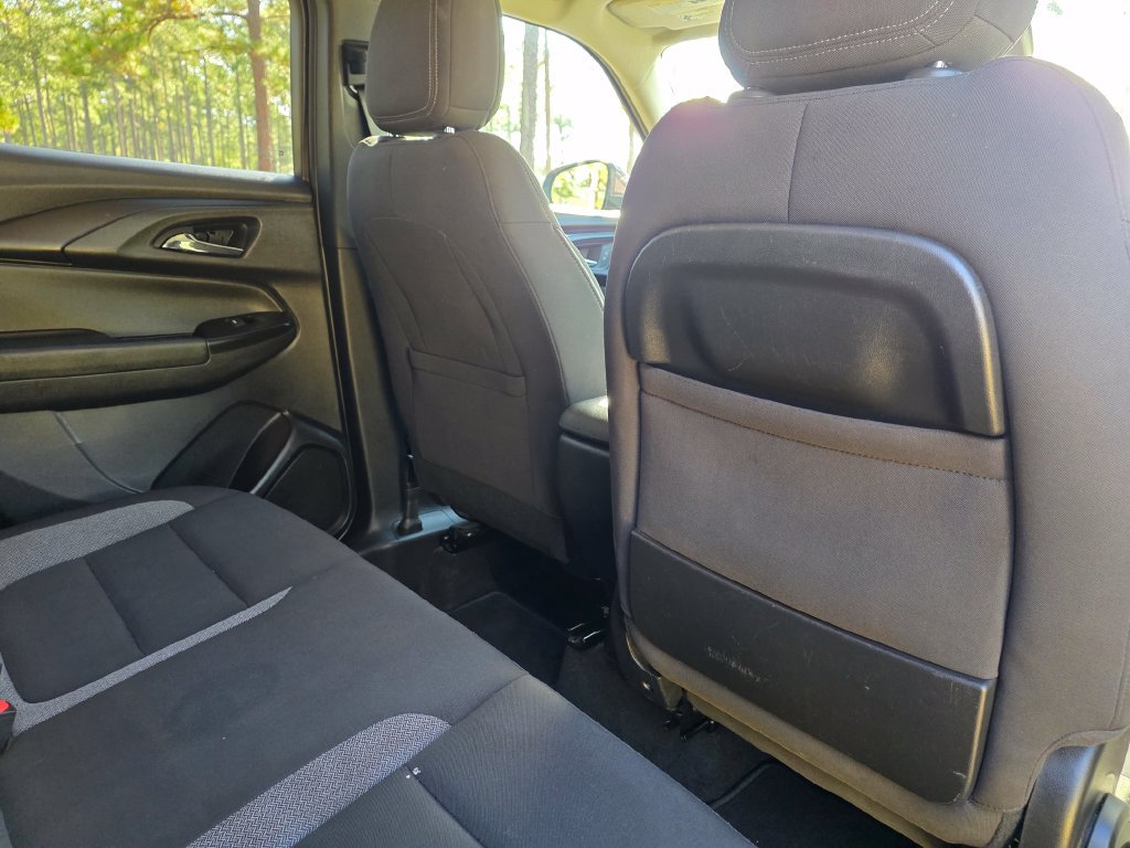 Used 2022 Chevrolet TrailBlazer LT w/ Convenience Package FWD image 22