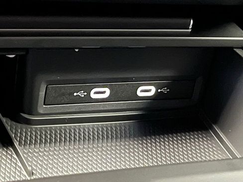 New 2026 Volkswagen Atlas Cross Sport SE AWD/4WD image 11