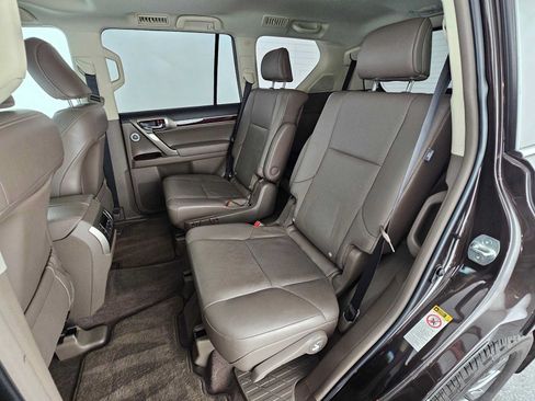 Used 2018 Lexus GX 460 Luxury AWD/4WD image 19
