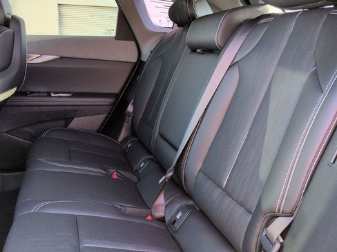 Certified 2026 Cadillac Optiq Sport 2 w/ LPO, Floor Liner Package RWD image 31