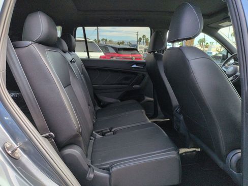 Used 2023 Volkswagen Tiguan SE R-Line image 20