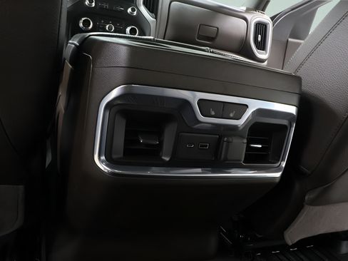 Used 2021 GMC Sierra 1500 Denali w/ Technology Package AWD/4WD image 27