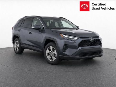 Used 2024 Toyota RAV4 XLE FWD image 1