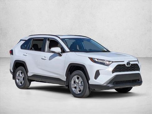 Certified 2025 Toyota RAV4 XLE w/ Convenience Package FWD image 7