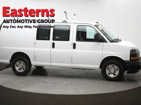 Used 2020 Chevrolet Express 2500 w/ Driver Convenience Package image 46