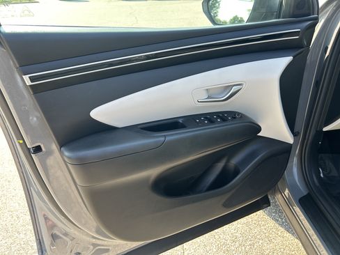 Certified 2024 Hyundai Tucson SEL AWD/4WD image 15