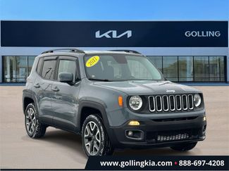 Used 2017 Jeep Renegade Latitude w/ Cold Weather Group video 1