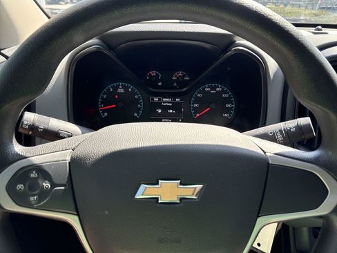 Used 2021 Chevrolet Colorado W/T w/ WT Convenience Package RWD image 12