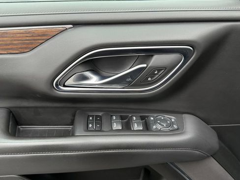 Used 2024 Chevrolet Suburban High Country w/ Max Trailering Package AWD/4WD image 11