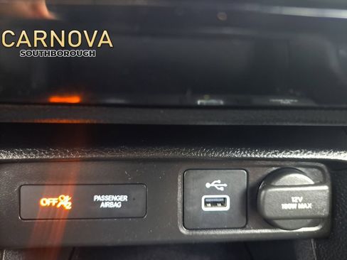 Used 2024 Honda Civic Sport image 31