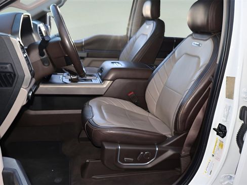 Used 2020 Ford F150 Limited image 9