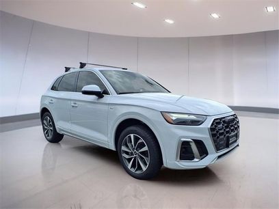 Used 2024 Audi Q5 2.0T Premium w/ Convenience Package