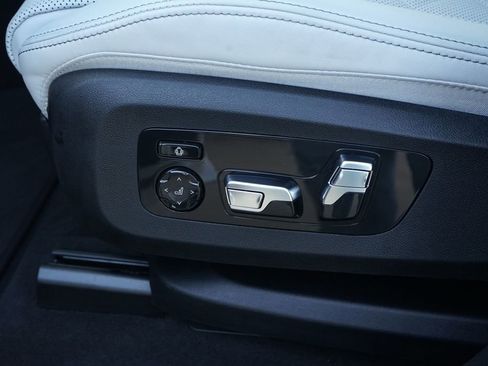 Used 2026 BMW X6 xDrive40i image 22