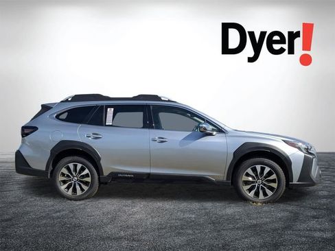 Used 2023 Subaru Outback Touring XT w/ Tech Package 3 AWD/4WD image 3