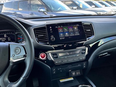 Used 2022 Honda Pilot Elite image 12