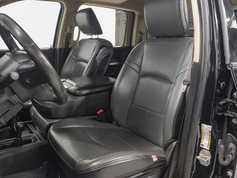 Used 2020 RAM 3500 Tradesman image 32